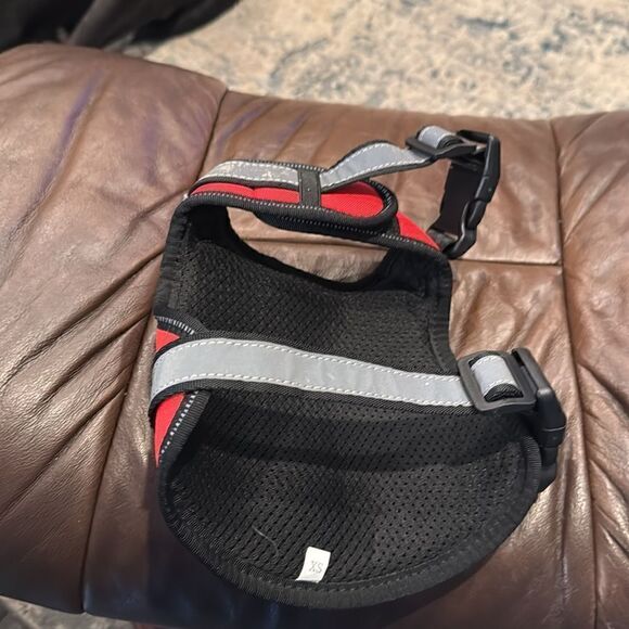 Support pets official emotion ESA vest XS, new without tags reflective red black - Picture 5 of 8